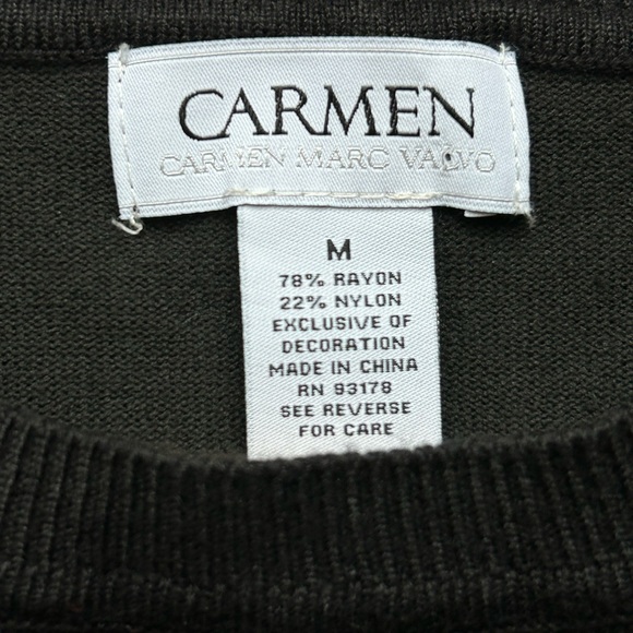 Carmen Marc Valvo Pearl Button Sleeve Rayon Sweater size M | Crewneck - Picture 7 of 10